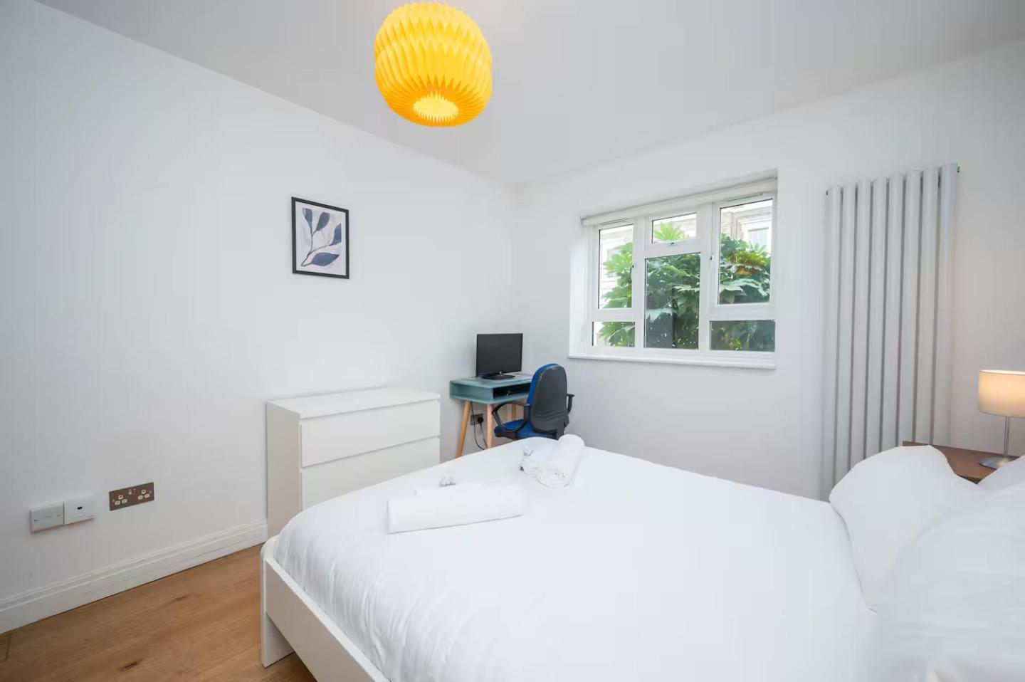 Apartment Cosy 1 Bedroom Flat Nestled In De Beauvoir Town Pass The Keys *