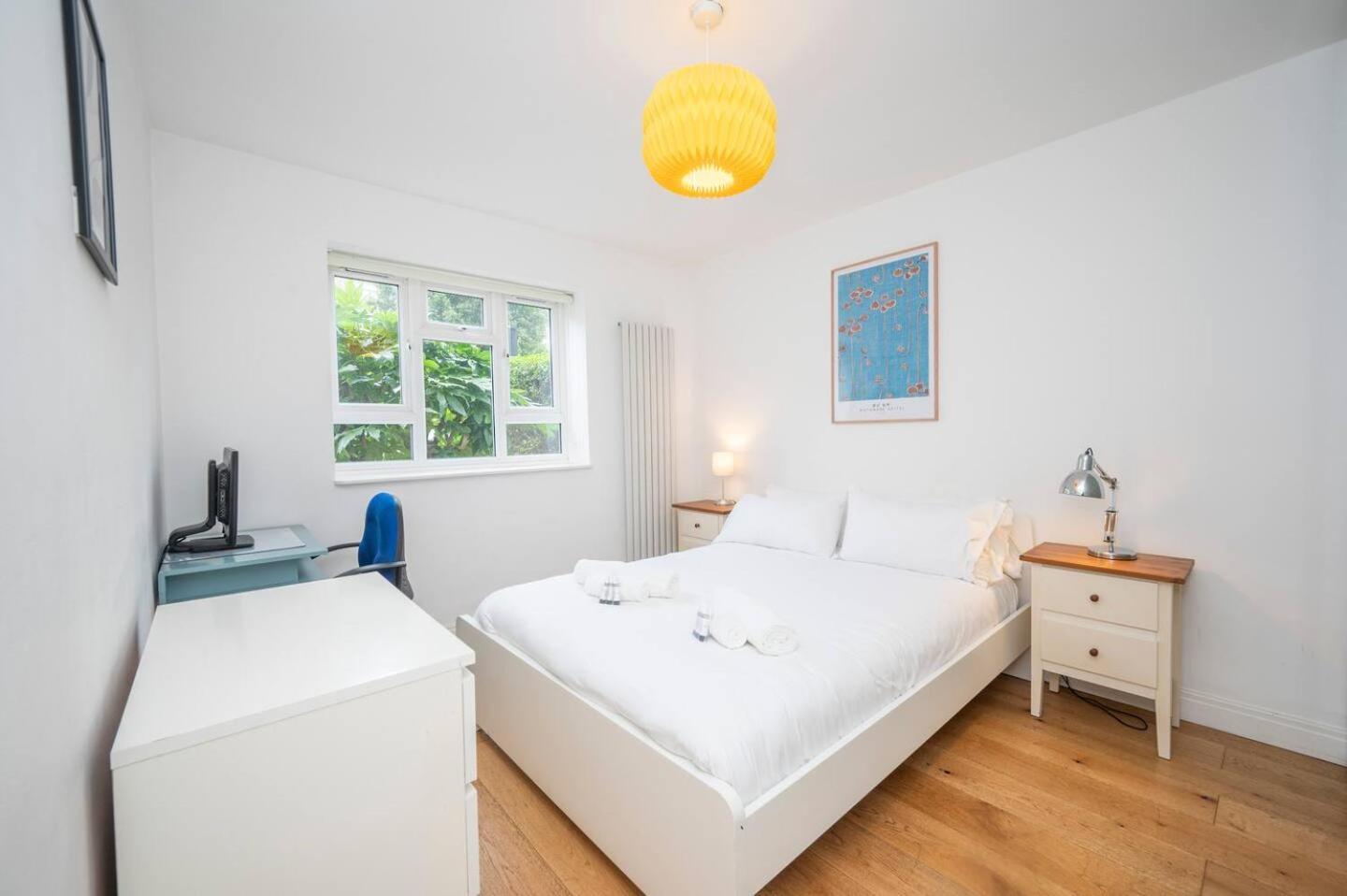 Cosy 1 Bedroom Flat Nestled In De Beauvoir Town Pass The Keys Apartment London